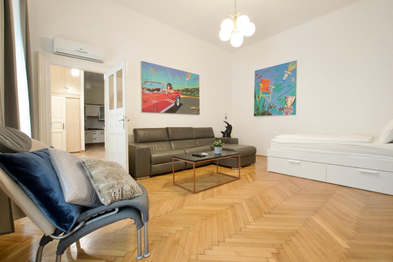 Standard Apartment By Hi5 - St. King Street 16. Budapest Exterior photo